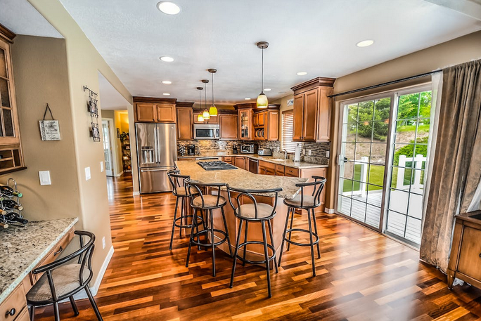 Four Different Types of Faux Wood as Smart Alternatives to Real Hardwood Flooring